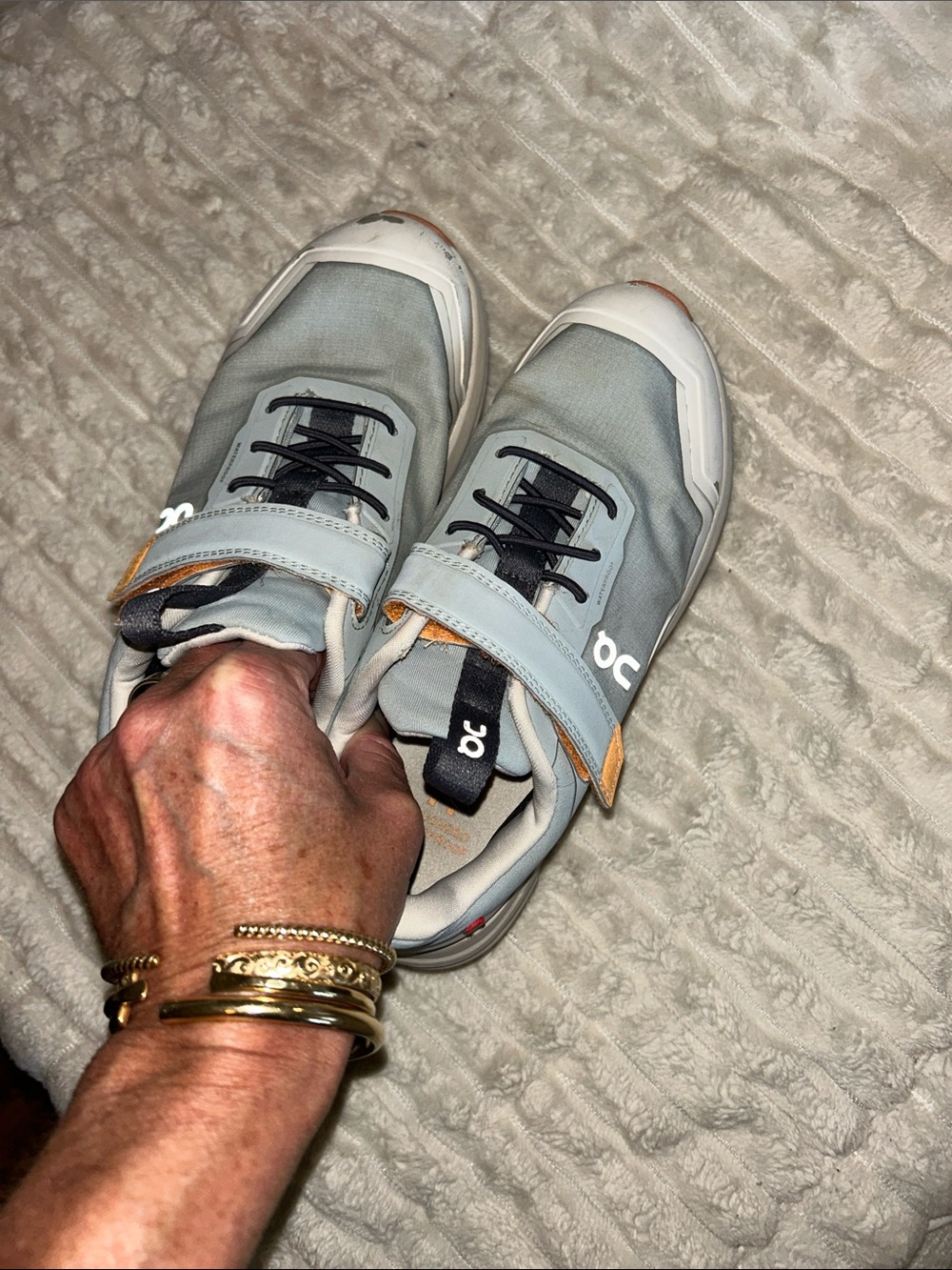 On Running Kids Light Gray Sneakers with Orange Accent